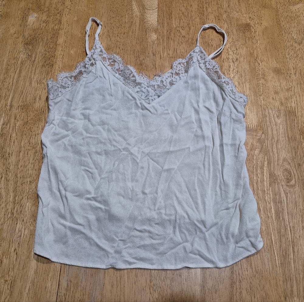 🔥 EUC Forever 21 Contemporary Cream Beige Camisole Tank Top Shirt